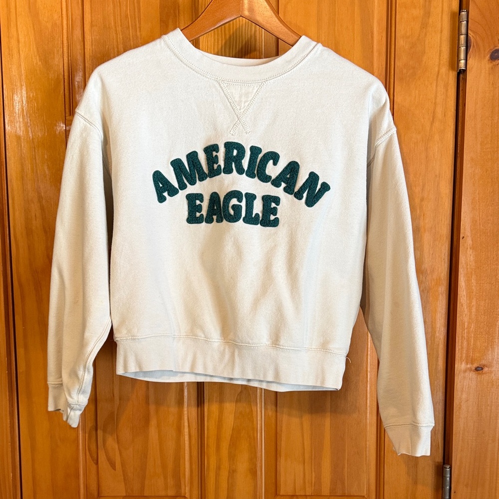 Women’s American Eagle Cream Sweatshirt